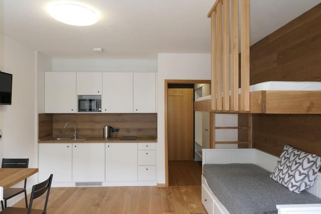 Modern Flat Near Grosser Arber バイエリッシュ・アイゼンシュタイン エクステリア 写真